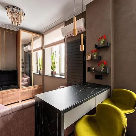 So Cosy Apt Near Main Railway Station In Downtown Минск