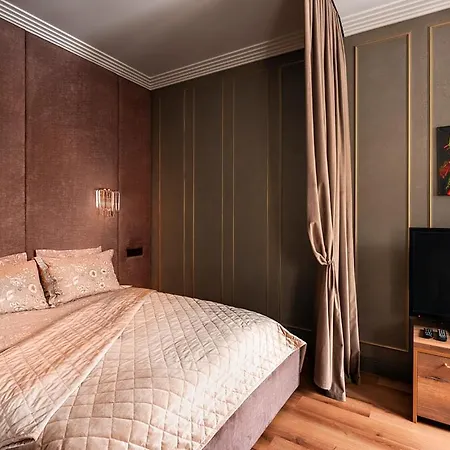 So Cosy Apt Near Main Railway Station In Downtown
