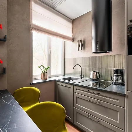 So Cosy Apt Near Main Railway Station In Downtown Minsk