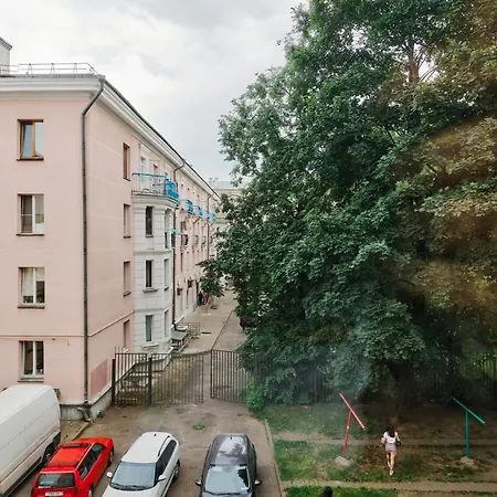 Daire So Cosy Apt Near Main Railway Station In Downtown *