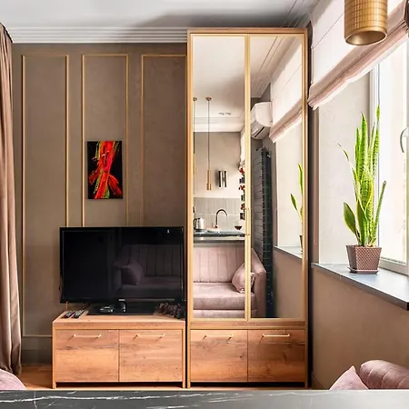 Daire So Cosy Apt Near Main Railway Station In Downtown